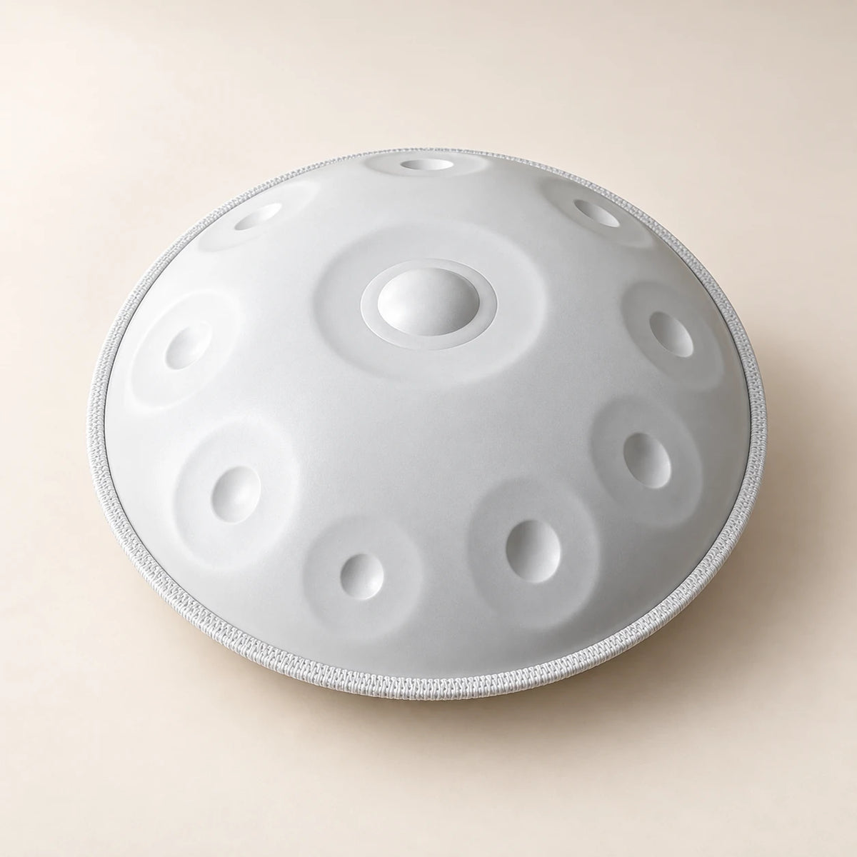 Risuono Bianco — vista dell’handpan