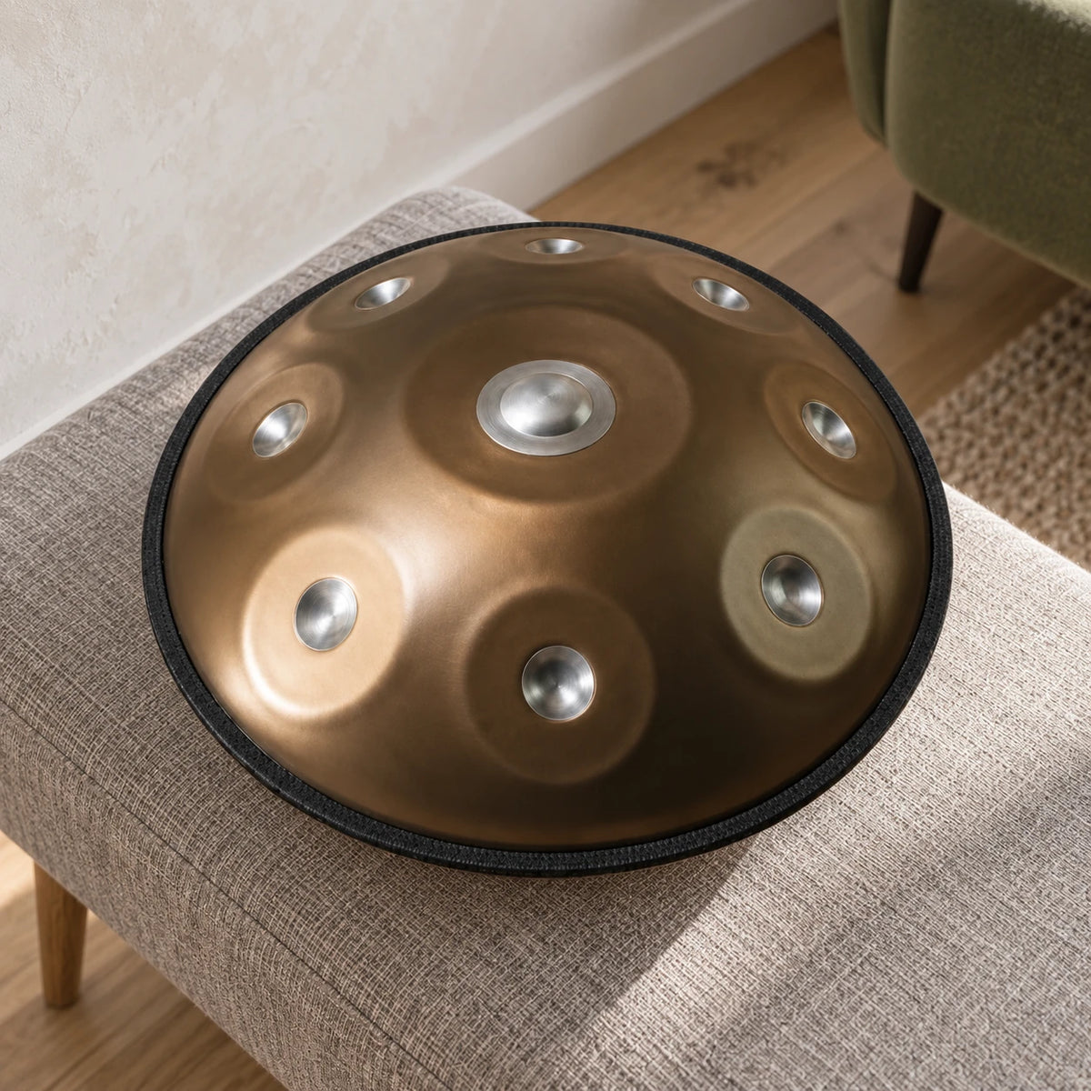 Risuono Piccolo — handpan in un ambiente contemporaneo