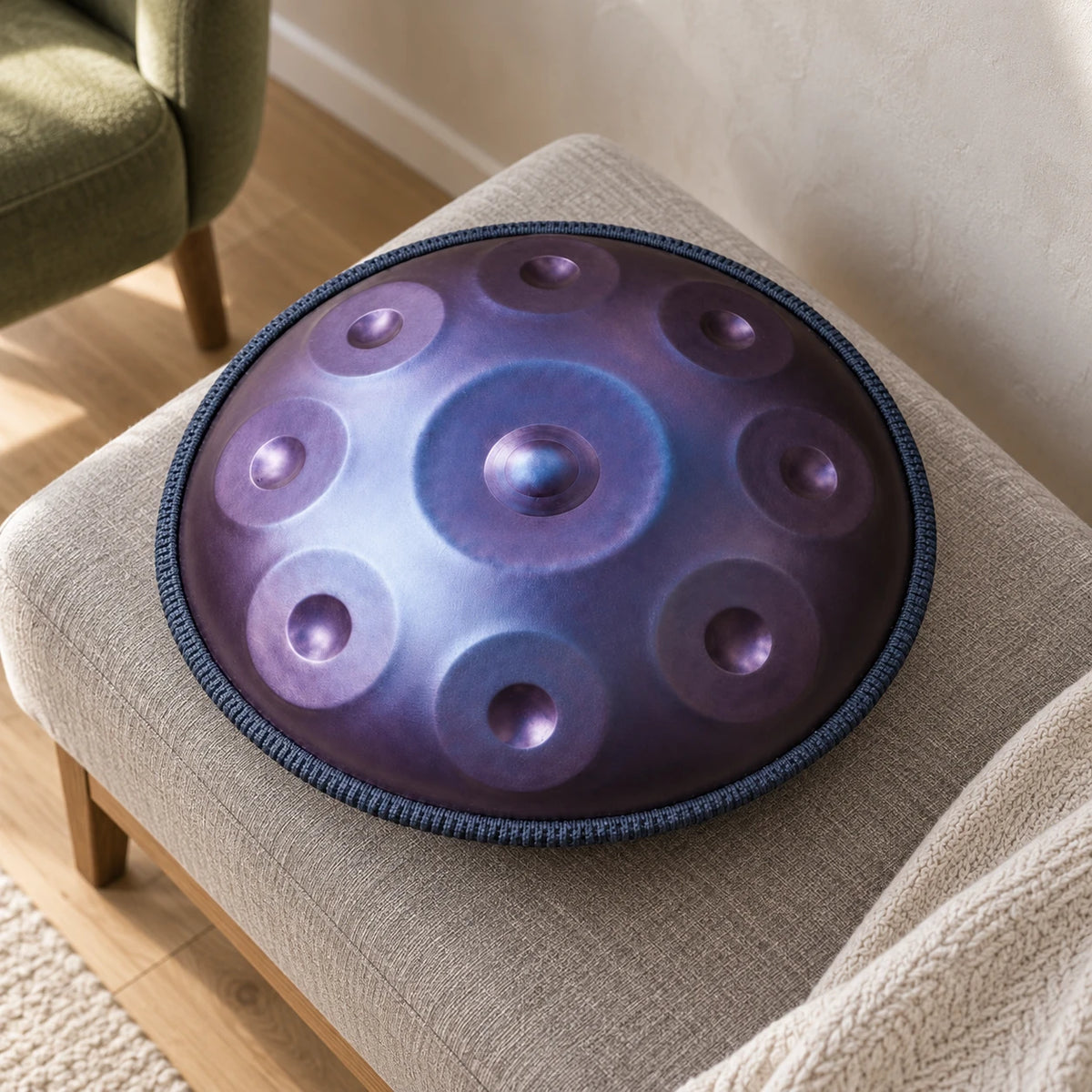 Risuono Essenziale — handpan in un ambiente contemporaneo