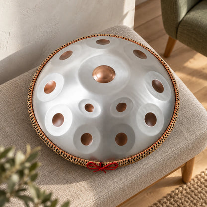 Risuono Seta — handpan in un ambiente contemporaneo