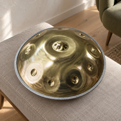 Risuono Celtico — handpan in un ambiente contemporaneo