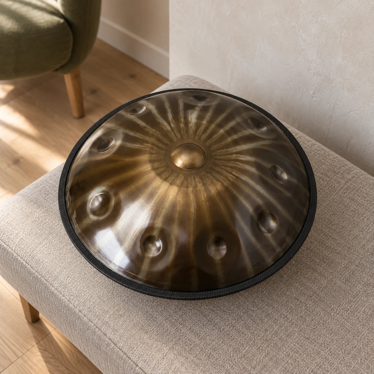 Risuono Raggio — handpan in un ambiente contemporaneo
